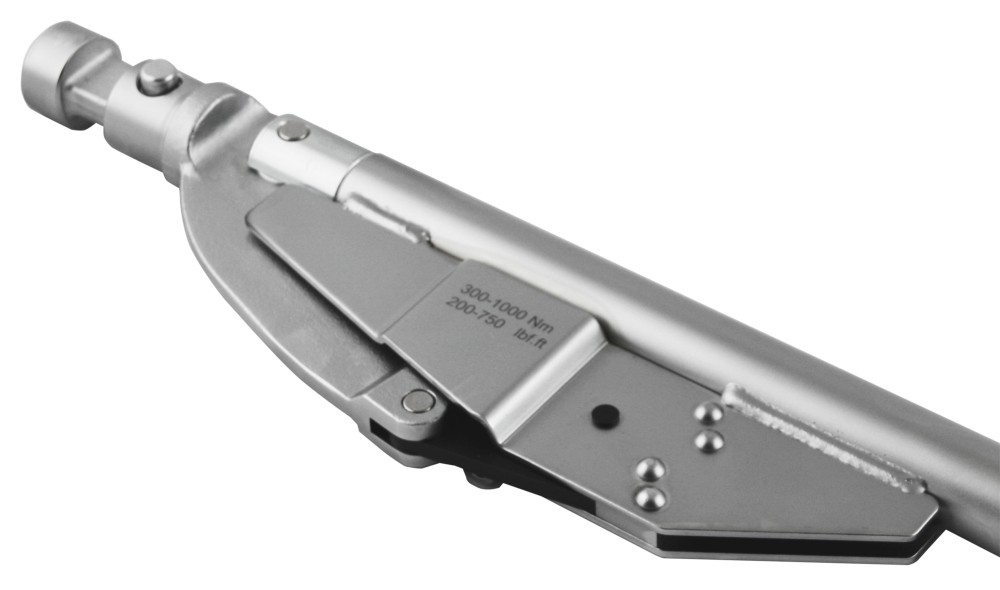 Carbon CTWBD-5-1000 Ключ динамометрический переломного типа со сквозным приводом, 1"DR, 300-1000 Нм, погрешность пр.+/-4% CTWBD-5-1000